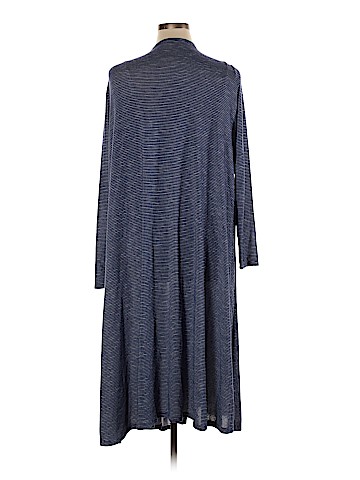 Lularoe Cardigan (view 2)