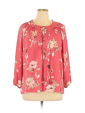 Soho JEANS NEW YORK & COMPANY Long Sleeve Blouse (view 1)