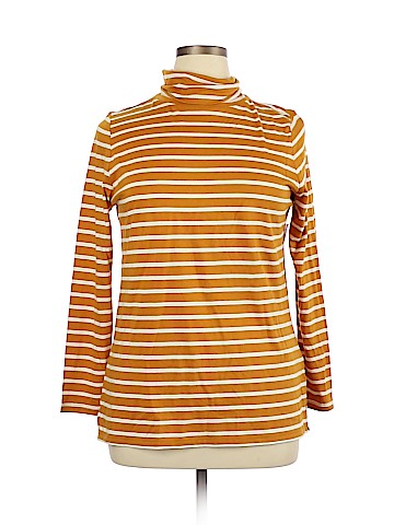 Old Navy Long Sleeve Turtleneck (view 1)