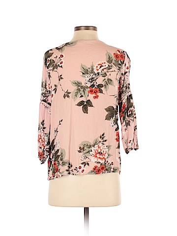 Charlotte Russe 3/4 Sleeve Top (view 2)