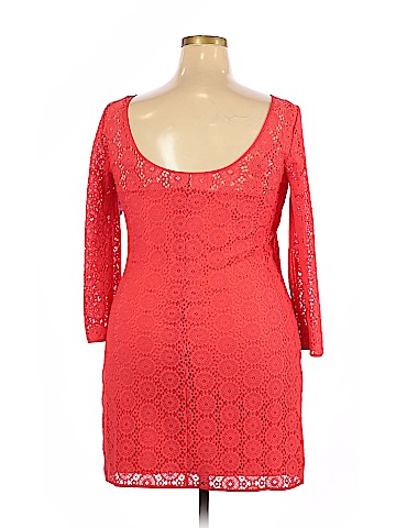 Lilly Pulitzer Casual Dress (view 2)