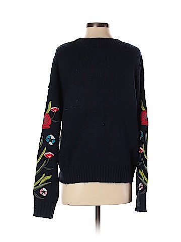Romeo & Juliet Couture Pullover Sweater (view 2)