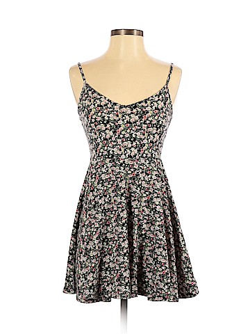 Forever 21 Casual Dress (view 1)