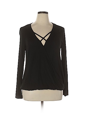 Mossimo Supply Co. Long Sleeve Top (view 1)