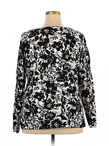 Old Navy Pullover Sweater (view 2)