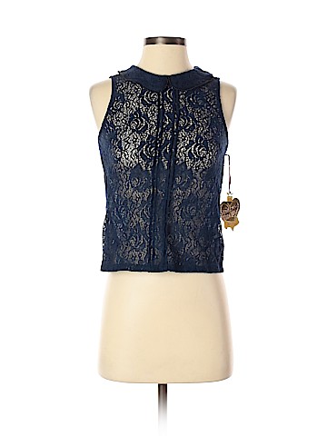 Princess Vera Wang Sleeveless Top (view 1)