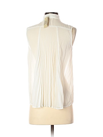 American Eagle Outfitters Sleeveless Blouse (view 2)