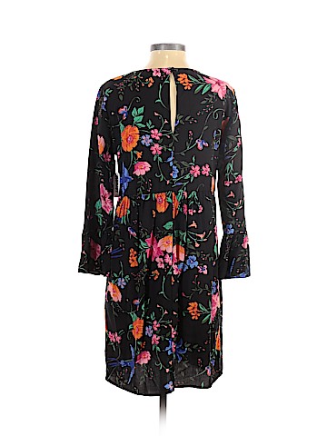 Old Navy Casual Dress (view 2)