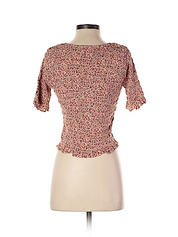 American Eagle Outfitters Short Sleeve Blouse (view 2)