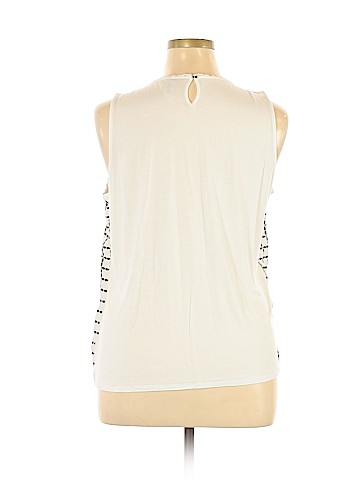 Elle Sleeveless Blouse (view 2)