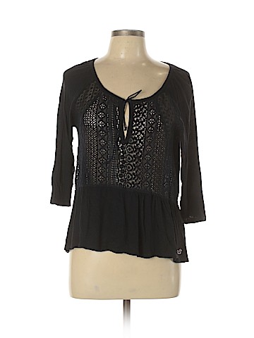 Hollister 3/4 Sleeve Top (view 1)