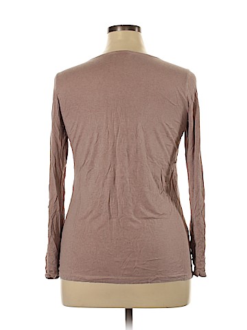 Fleur de Lis Long Sleeve T-Shirt (view 2)