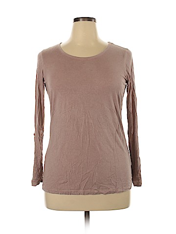 Fleur de Lis Long Sleeve T-Shirt (view 1)