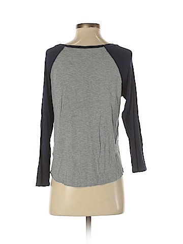 American Eagle Outfitters Long Sleeve T-Shirt (view 2)