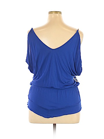 NY&C Sleeveless Blouse (view 2)