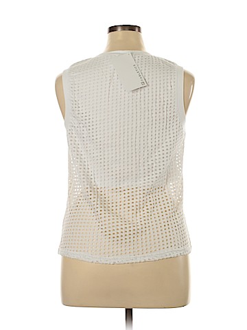 Fabletics Active T-Shirt (view 2)