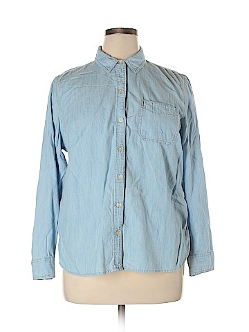Old Navy Long Sleeve Button-Down Shirt (view 1)