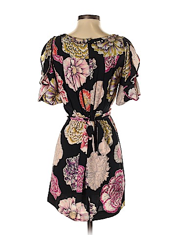 Leifsdottir Casual Dress (view 2)