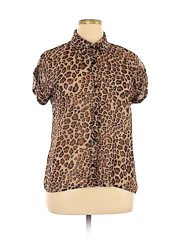 Assorted Brands Short Sleeve Blouse (view 1)