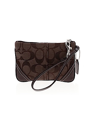 Coach Wristlet (view 2)