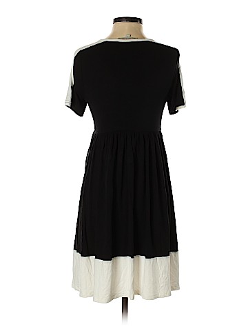 Kimi + Kai Maternity Casual Dress (view 2)