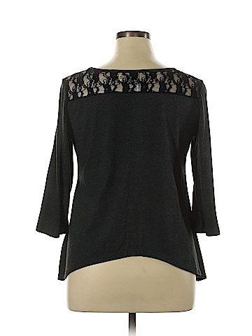 Jerry Leigh Apparel 3/4 Sleeve Top (view 2)