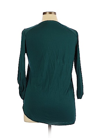 Pleione 3/4 Sleeve Top (view 2)