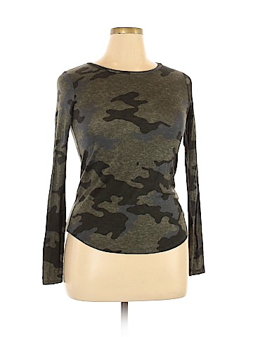 American Eagle Outfitters Long Sleeve T-Shirt (view 1)