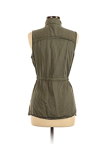 Mossimo Short Sleeve Button-Down Shirt (view 2)