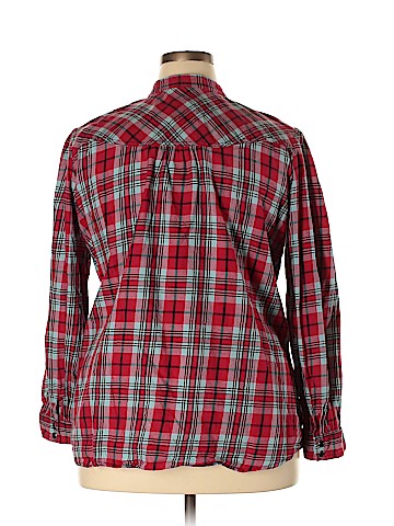 Old Navy Long Sleeve Button-Down Shirt (view 2)