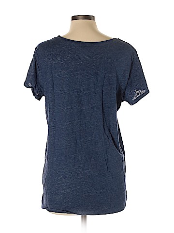 Victoria's Secret Short Sleeve T-Shirt (view 2)
