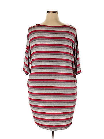 Lularoe 3/4 Sleeve T-Shirt (view 2)