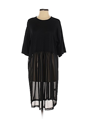 Forever 21 Casual Dress (view 1)