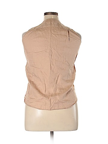 Assorted Brands Sleeveless Button-Down Shirt (view 2)