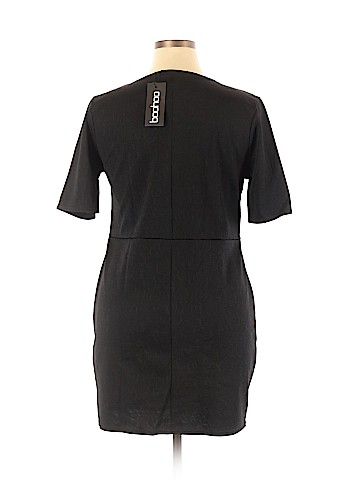 Boohoo Boutique Casual Dress (view 2)