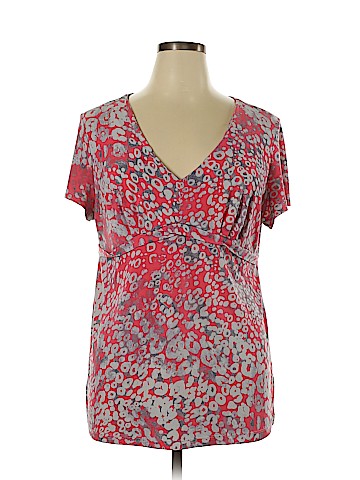 Daisy Fuentes Short Sleeve Top (view 1)