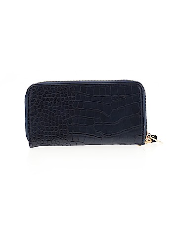 Unbranded Wristlet (view 2)