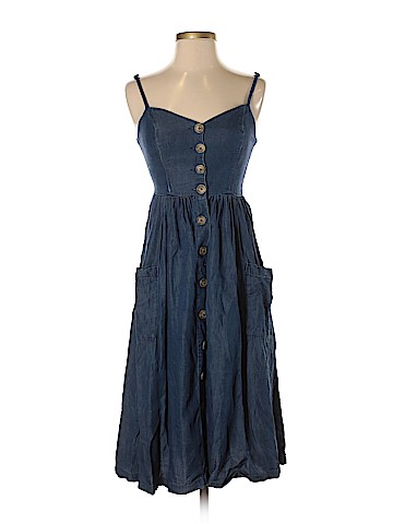 Urban Outfitters Casual Dress (view 1)