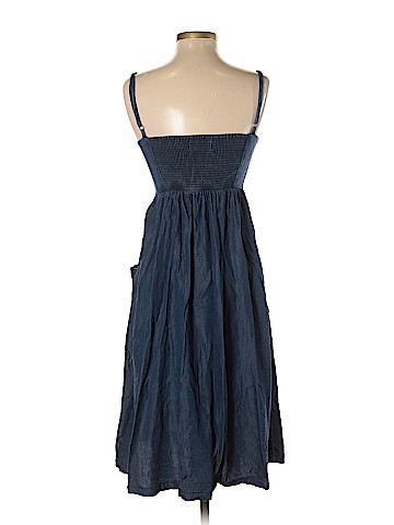 Urban Outfitters Casual Dress (view 2)