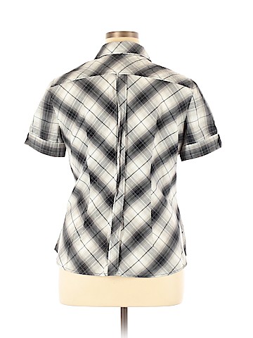 New York & Company Short Sleeve Button-Down Shirt (view 2)