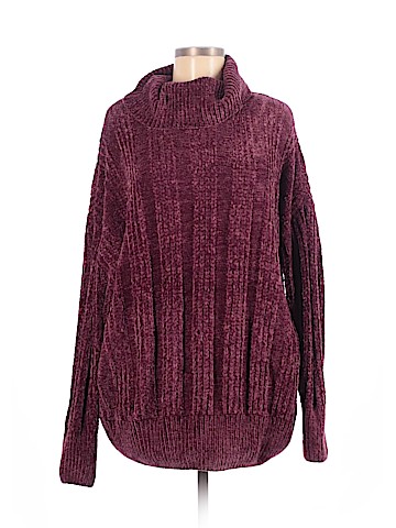 Zenana Outfitters Pullover Sweater (view 1)