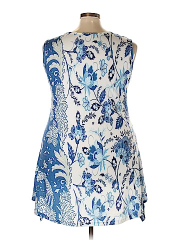 Lily by Firmiana Sleeveless Top (view 2)