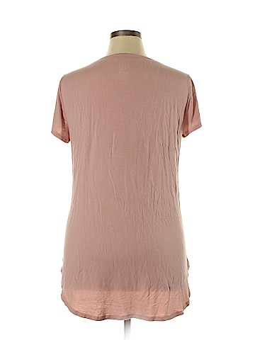 Maurices Short Sleeve T-Shirt (view 2)