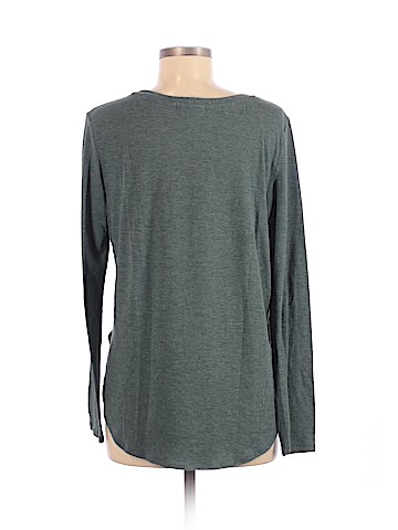 Forever 21 Long Sleeve T-Shirt (view 2)