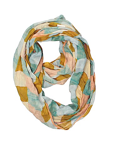 Vismaya Scarf (view 1)