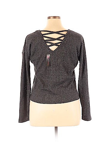 No Boundaries Long Sleeve Top (view 2)