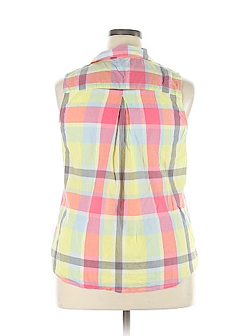 Faded Glory Plus Sleeveless Button-Down Shirt (view 2)