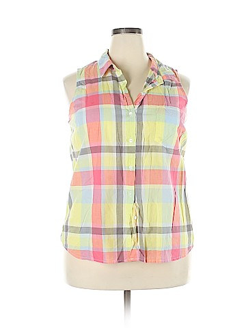 Faded Glory Plus Sleeveless Button-Down Shirt (view 1)