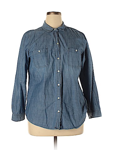 Old Navy Long Sleeve Button-Down Shirt (view 1)