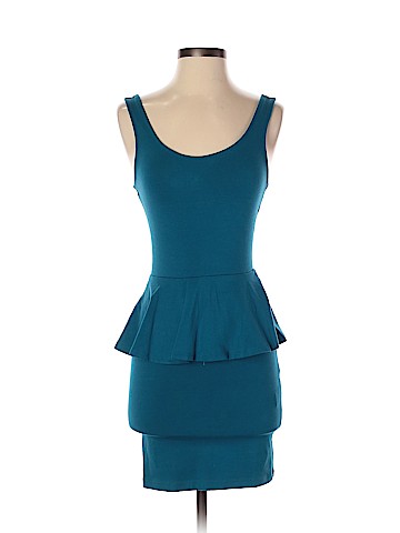 Forever 21 Casual Dress (view 1)